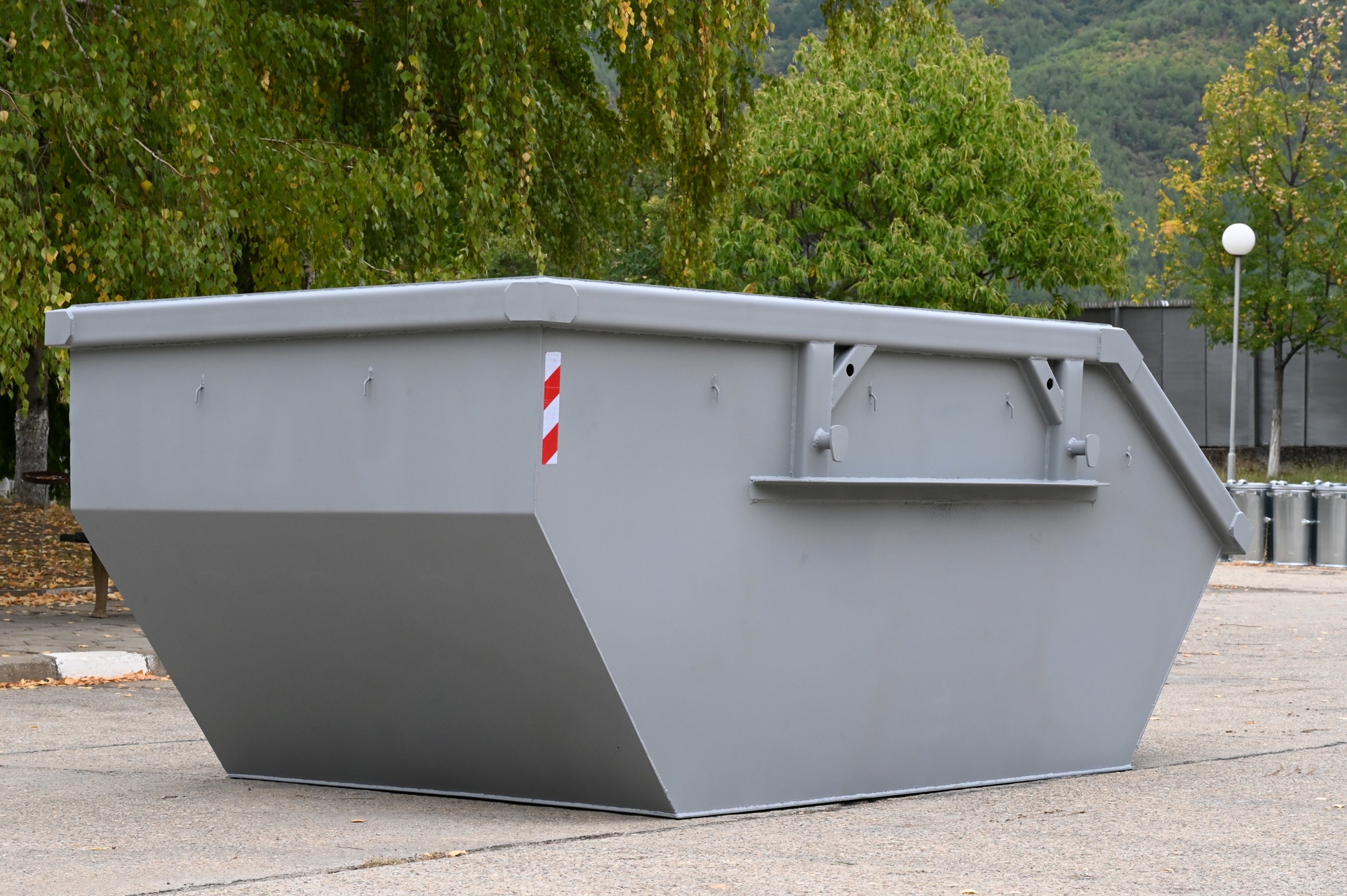 Открит метален контейнер за отпадъци 4 куб.м