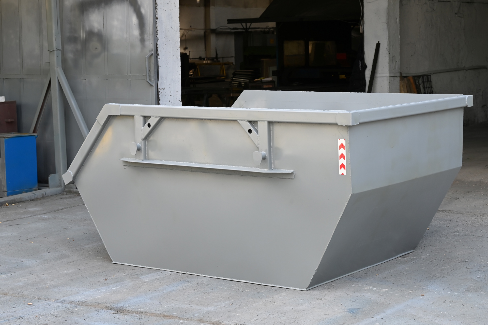 Открит метален контейнер за отпадъци 4 куб.м